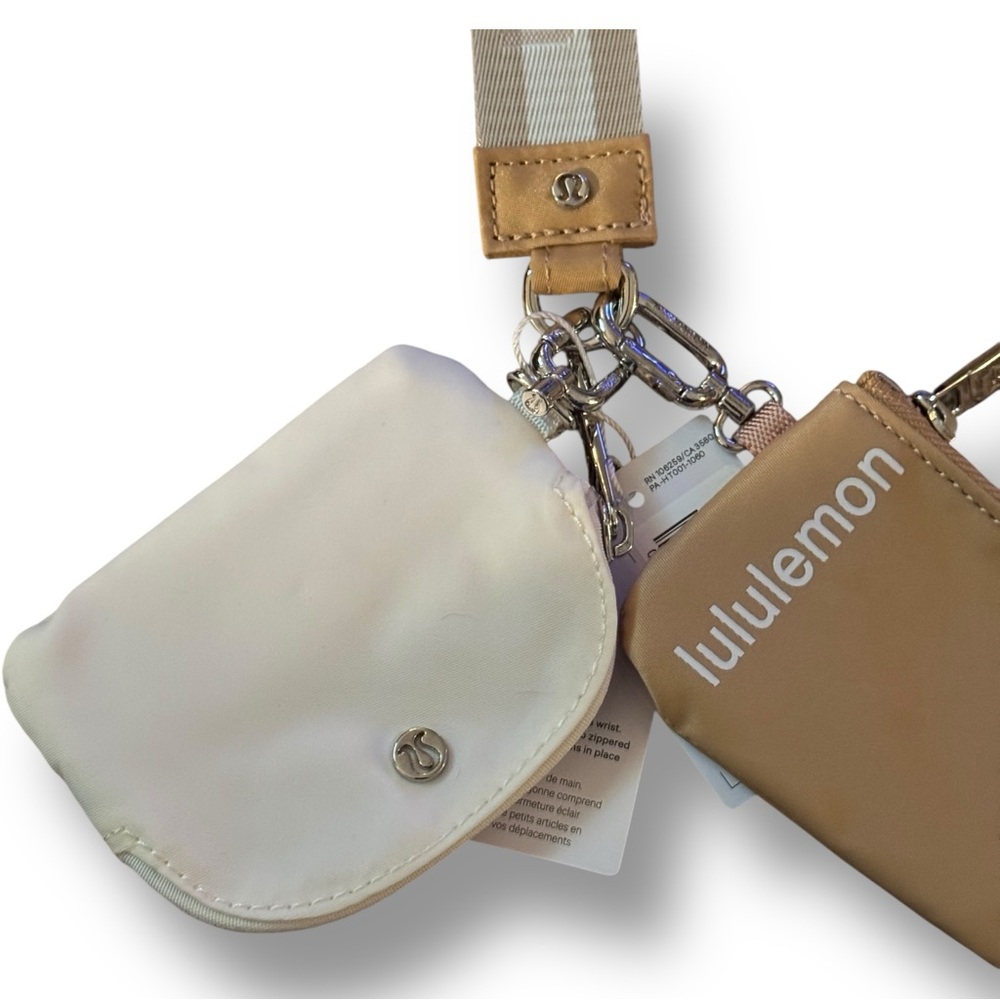 NWT Lululemon Dual Pouch Wristlet Bone/Movt O/S NWT Rare Brown Tan Cream Bone - Picture 2 of 10